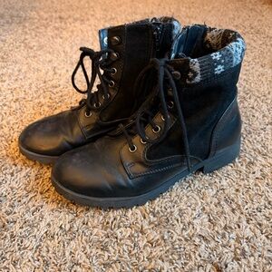 Black Zip-Up Ankle Boots with Patterned Cuff